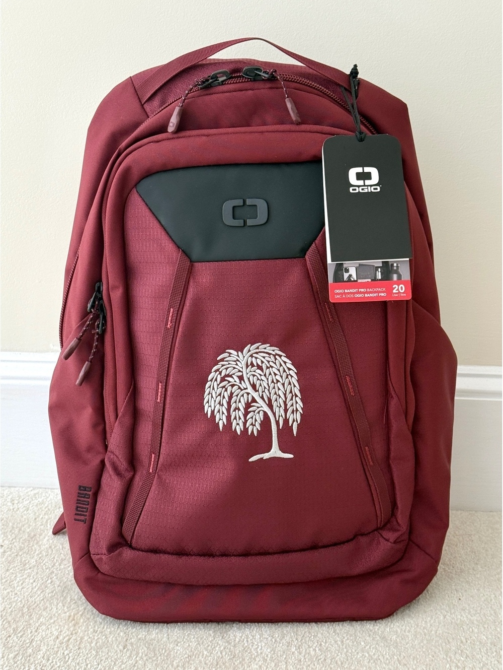 OGIO Bandit Pro 20L Backpack Burgundy NWT Willow Bend Country Club Cape Cod